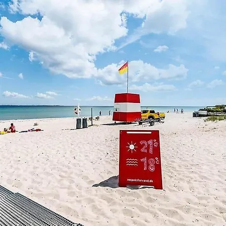 30322-odder-strandbakkevej-4 * Odder