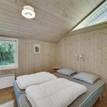 30322-odder-strandbakkevej-4 *
